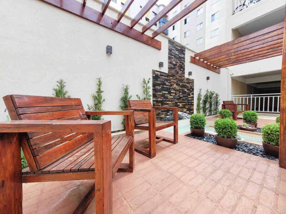Bem No Centro, Cozinha Completa, Varanda E Garagem Poços de Caldas Exterior foto